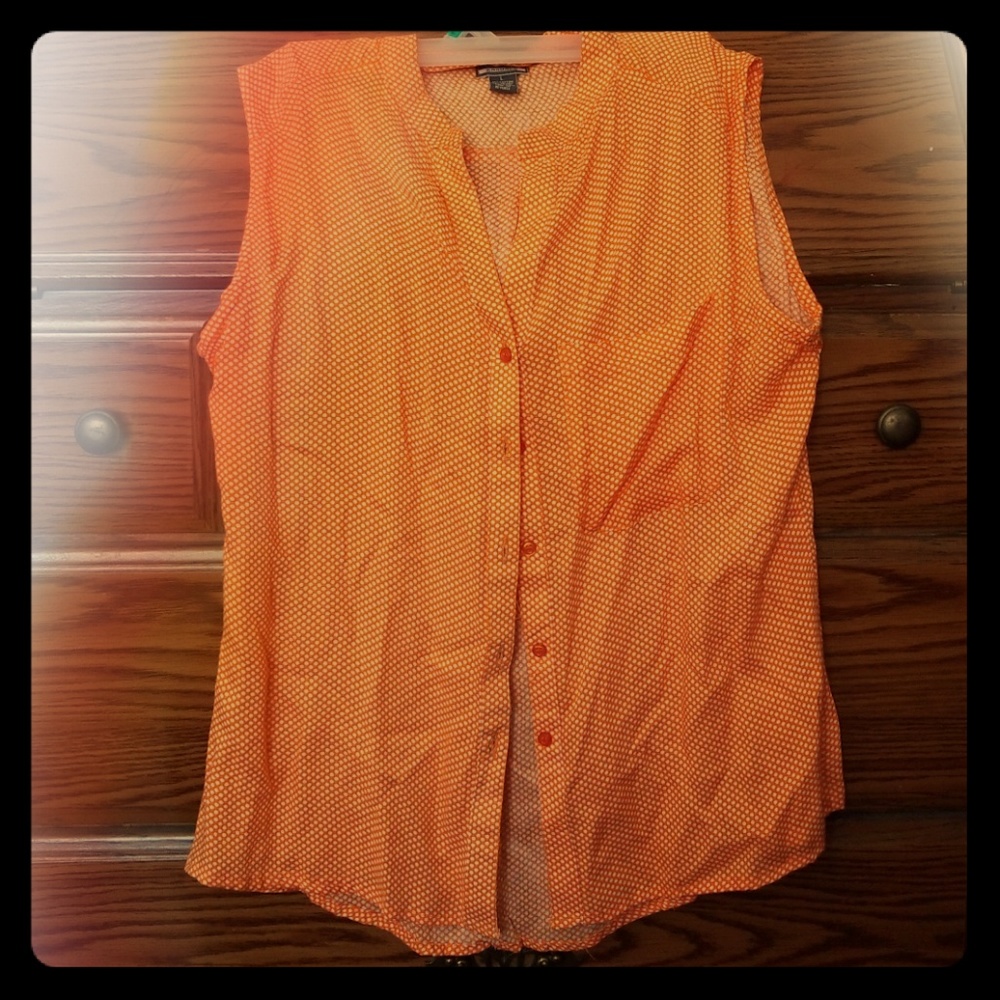 Button down sleeveless top by: Uniti